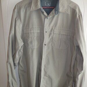 NWOT Men's KÜHL Button Down Sport Shirt L Long Sleeves Pockets Lt. Olive Brown